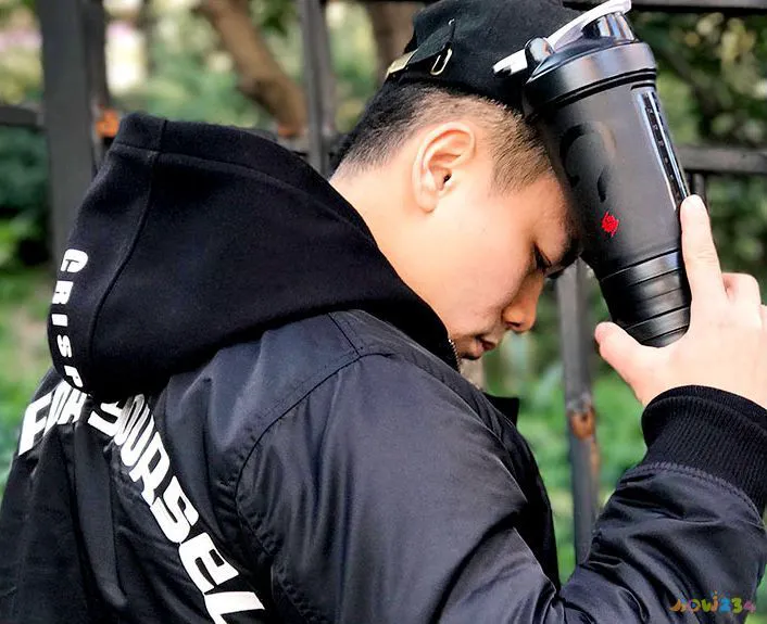 越运动体重越重_体重运动前称重还是运动后_体重运动员李文文