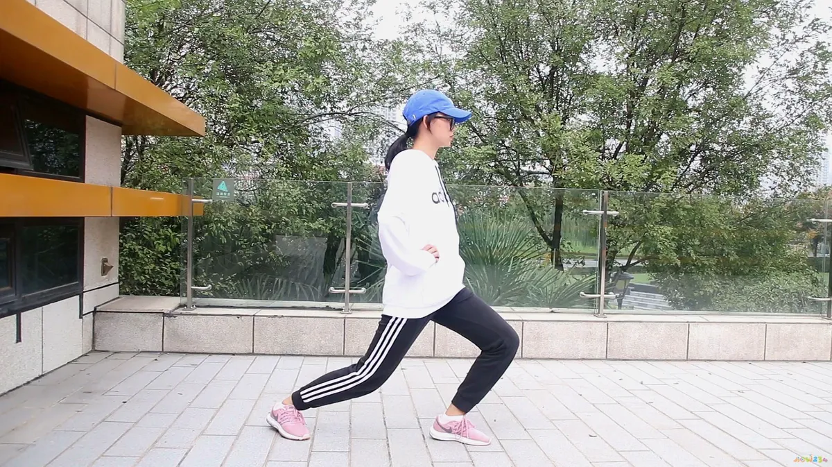 跳跃瘦腿运动小孩能做吗_跳跃运动瘦小腿_做跳跃运动小腿会变粗吗