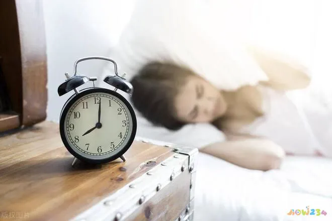 如何减肚子女_女生减肚子最有效的运动方法_女生肚子怎么减脂