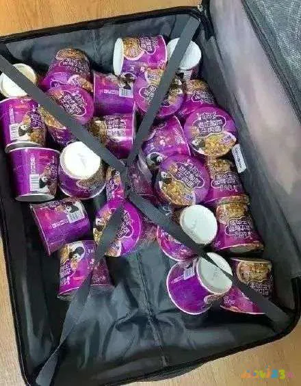 居家锻炼腰部的动作视频_家里锻炼腰部方法视频_在家做什么运动对腰好