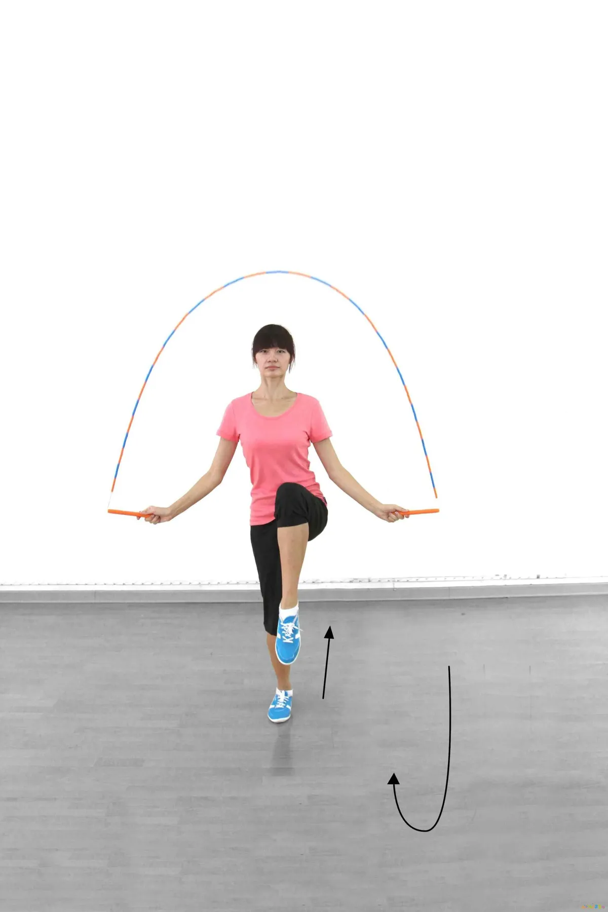 瘦腿运动有哪些动作_瘦腿运动是有氧还是无氧_瘦腿运动