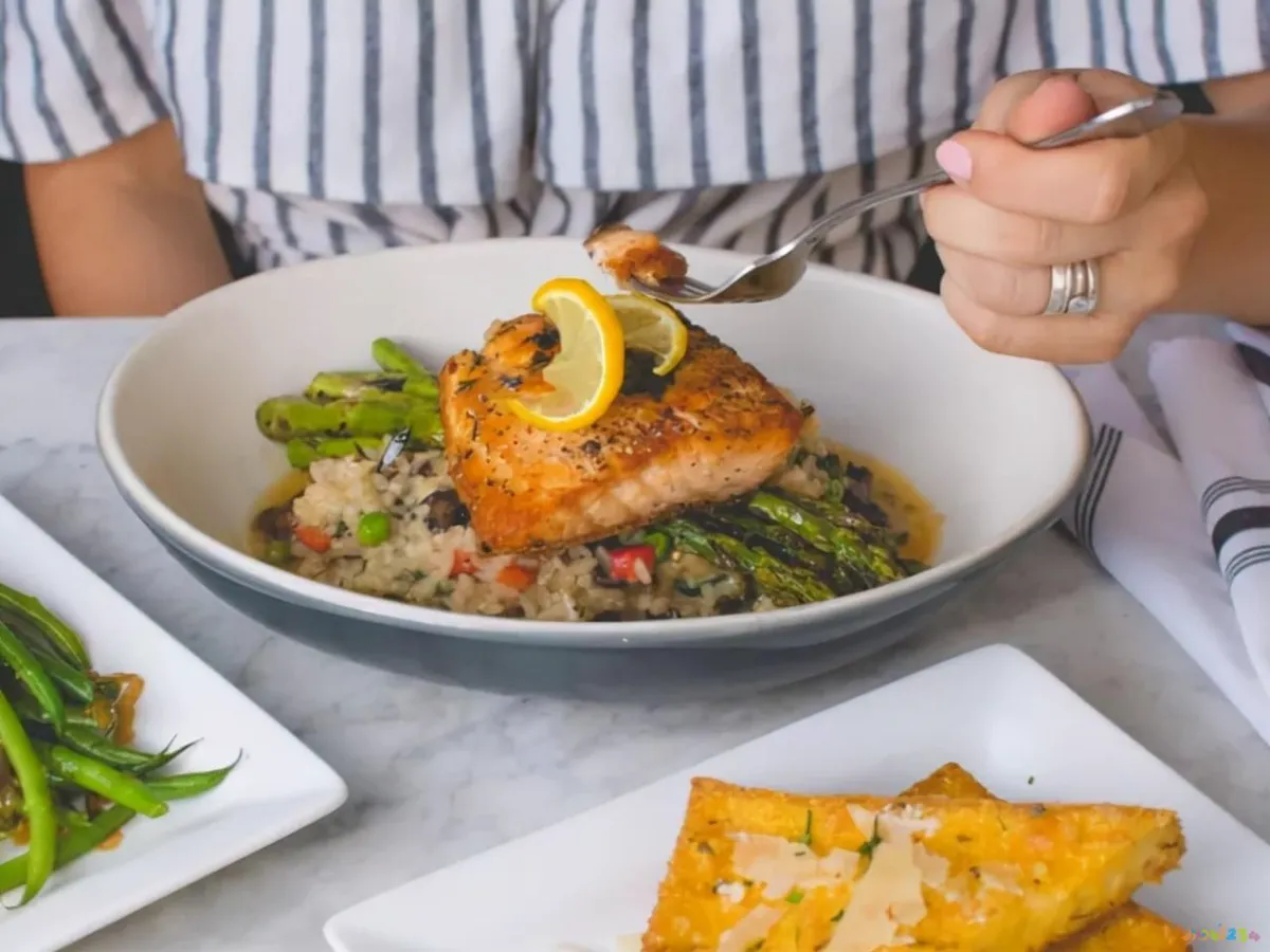 运动不吃晚饭_晚上运动吃饭_运动晚饭吃什么比较好