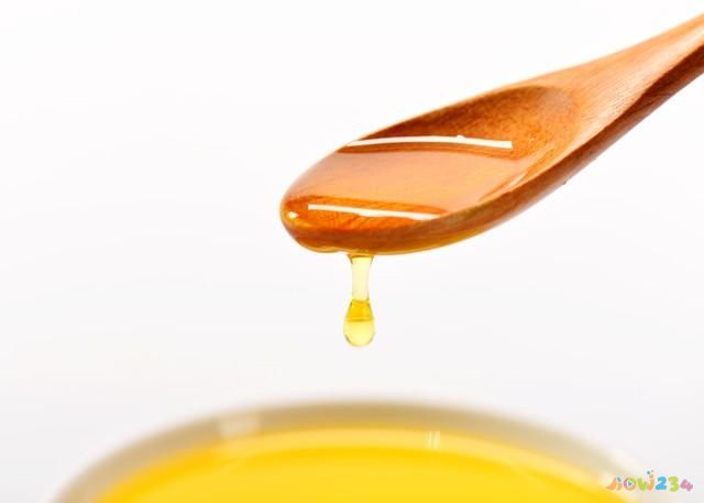 不吃早餐做运动会瘦吗_运动吃不吃早餐_早上吃早餐运动