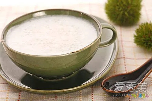 晚上喝什么粥好养胃_晚上喝波菜粥瘦身_晚上喝粥加运动减肥