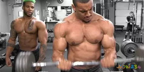 越运动体重越重_体重运动前称重还是运动后_体重运动员李文文