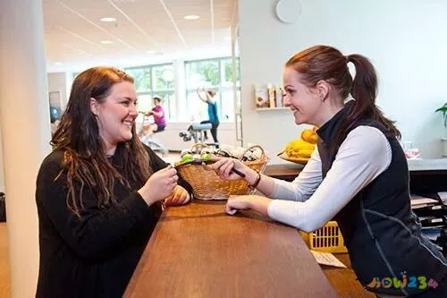 晚上运动后喝粥会不会发胖_粥减肥喝晚上运动加多少水_晚上喝粥加运动减肥