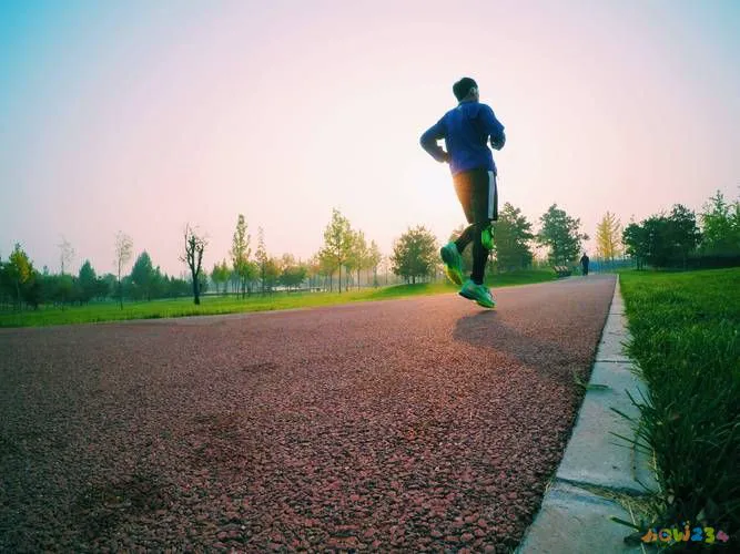 减肥期间减少运动量会反弹吗_减少运动量反而过了平台期_运动减肥平台期可以减少运动量吗