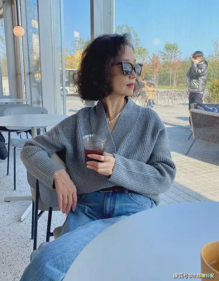 锻炼对比图_坚持运动一年的对比照_锻炼对比效果图