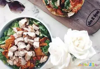 减肥运动一天计划多少卡_一天减肥的运动计划_减肥一天的运动量多少合适