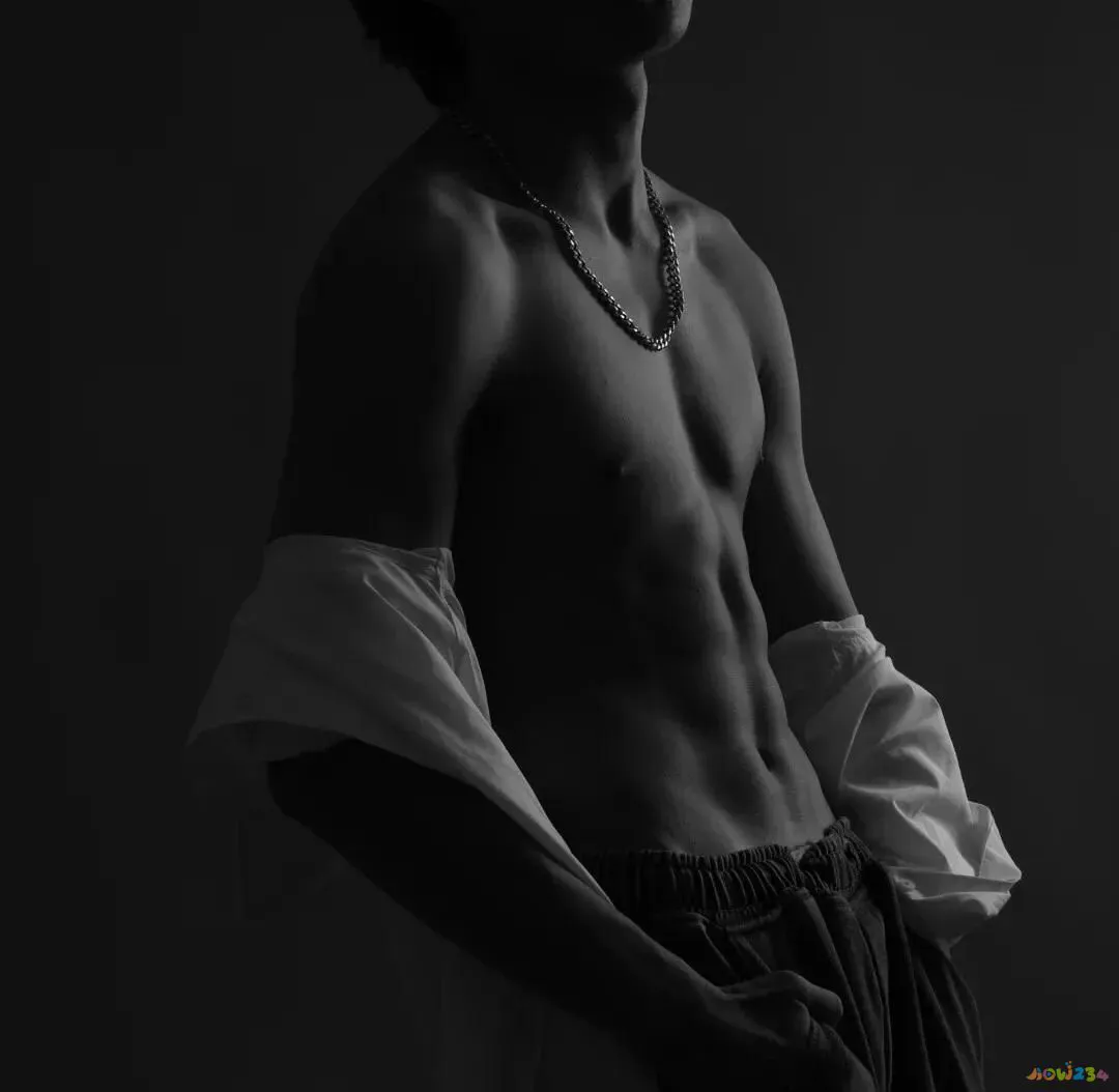 练胸肌和腹肌要做有氧运动吗_练胸肌和腹肌饮食要注意什么_锻炼胸腹部肌肉