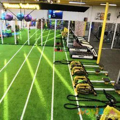 健身的机械动作名称大全_健身房运动机械_健身房的机械