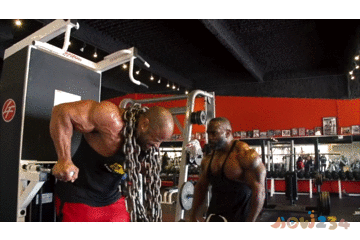 瘦胸运动男人图片大全_男人瘦胸运动图_瘦胸运动男人图片