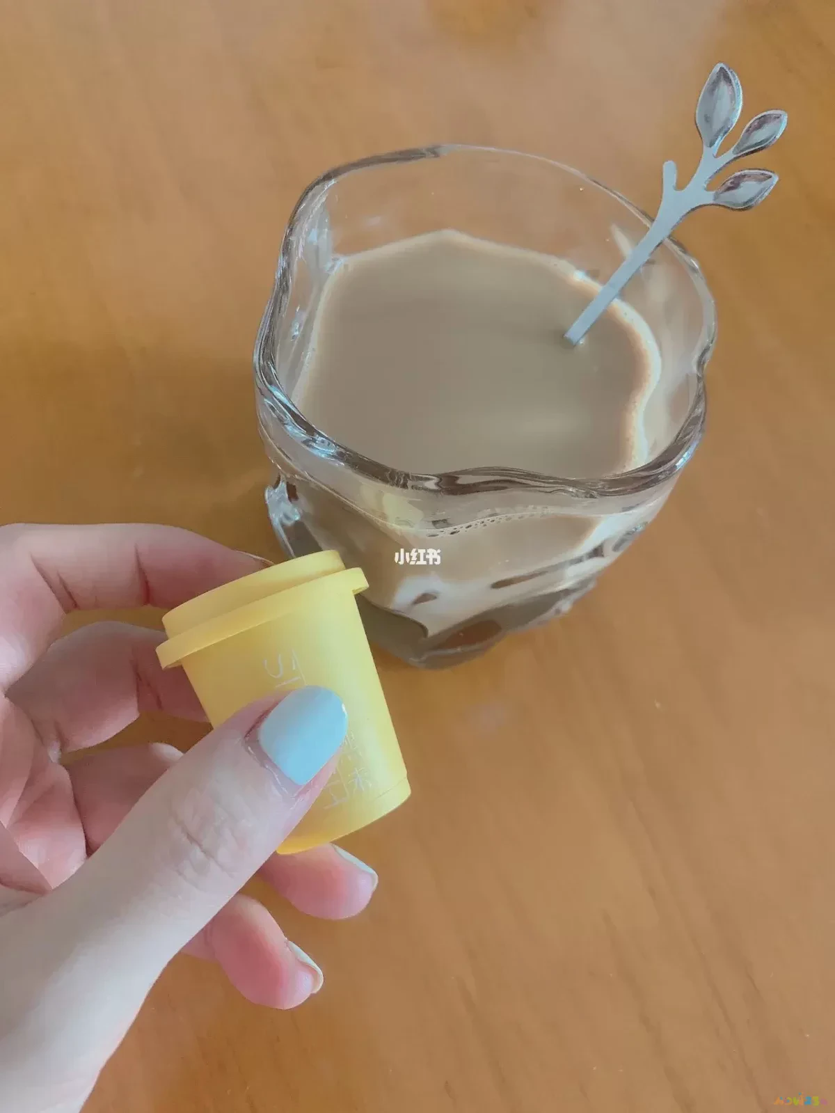 运动饮料喝了有什么用_燃脂运动饮料运动时候喝好吗_运动饮料喝时候燃脂好不好