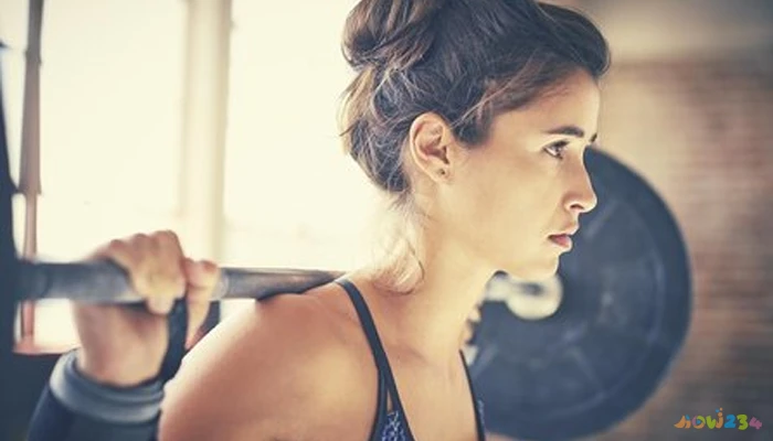 练肩的健身动作_什么运动练肩_练肩rm