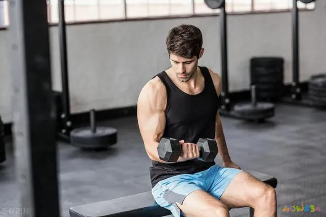 有氧运动增强肌肉力量_力量训练后有氧运动对增肌好吗_力量训练后有氧会影响增肌吗