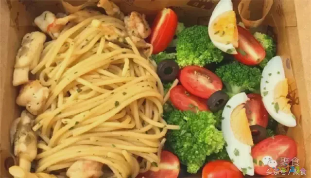 节食运动一个月能瘦多少斤_节食还是运动_节食运动减肥体重为何不降