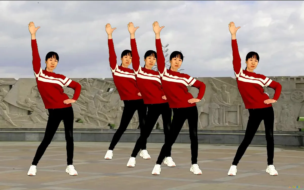 减背部的肉做什么运动_什么运动减背上的赘肉_减背上的赘肉视频教程