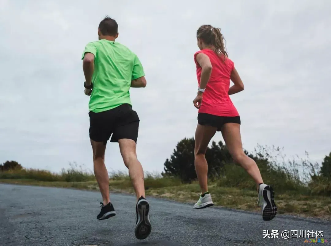 减臀部和大腿根部的运动_臀部大腿减脂_什么运动减大腿和臀部效果好