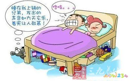 睡觉前的床上运动减肥_睡前在床上做运动真的会瘦吗_睡前床上运动减肥瘦肚子