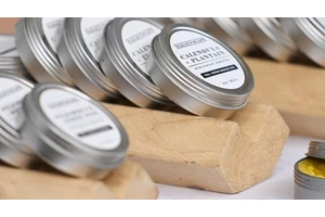 兰蔻的大粉水用了要卸妆吗 只是基础护肤不需卸妆