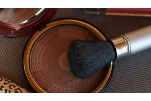 气垫粉饼使用步骤 气垫和粉底又有什么区别