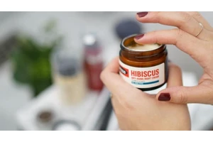 兰蔻粉水敷完要不要洗脸 涂完爽肤水后不用洗脸