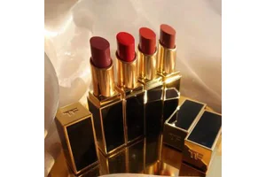 tf口红怎么辨别真假 正品的盖子内部和内部有什么特点