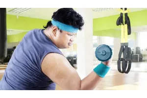 夏天众多减肥者中胖子做器械训练的优势及适合模式