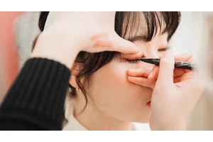 怎样画眼线不容易晕妆