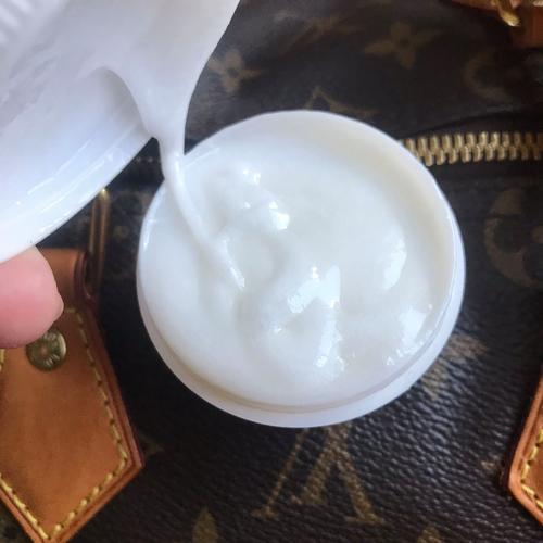 面膏是什么?2025年新晋护肤成分还是智商税?