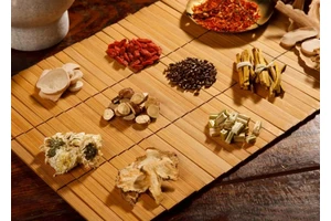 别再保温杯里泡枸杞了...华西医生6张食谱，让你在秋天吃出好身体！