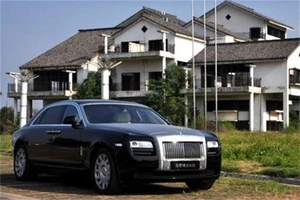 劳斯莱斯全新古思特加长版，以约驭博为客户提供多元之选