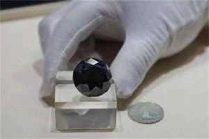 一颗价值超2亿钻石抵达上海，钻石一克拉要多少钱为啥这么贵