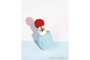 从衣服鞋子到包包香水，这个美貌的牌子唤醒了老衲的少女心