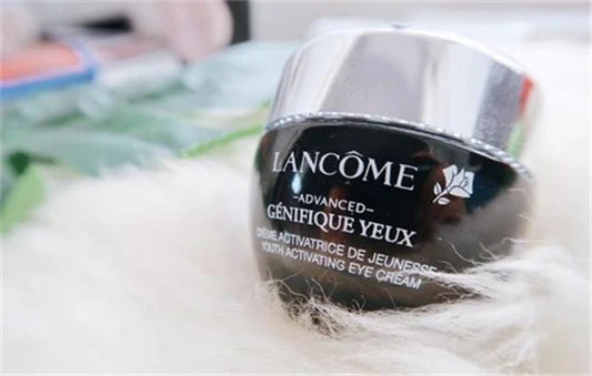 兰蔻发光眼霜效果将如何，兰蔻发光眼霜功效 兰蔻 兰蔻小黑瓶 兰蔻小黑瓶眼霜 第4张