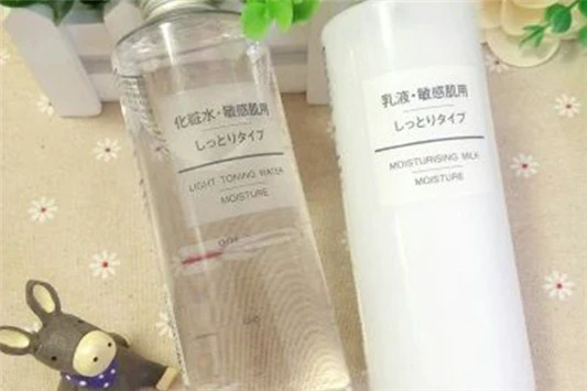 防晒霜可以直接涂在脸上吗 防晒霜 隔离霜 第2张