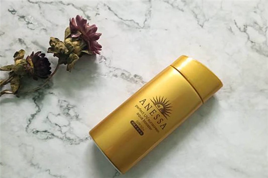 涂防晒脸白不自然什么原因 防晒霜 第2张