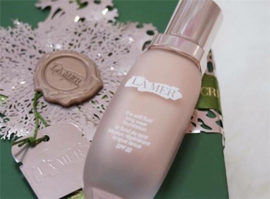 海蓝之谜粉底液适合什么肤质 海蓝之谜 粉底液 第1张