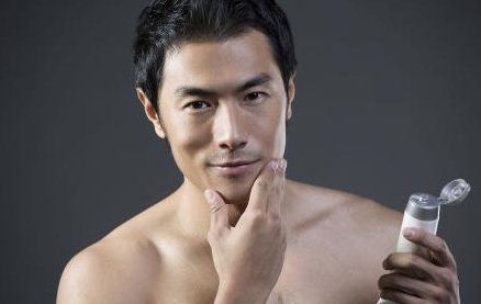 男士保湿乳女生可以拿来用吗 保湿乳 男士保湿乳 美妆 第1张