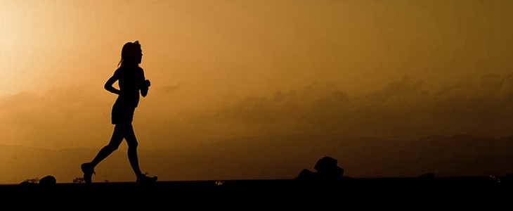 慢跑会使小腿变粗吗 慢跑 小腿变粗 美妆 第1张