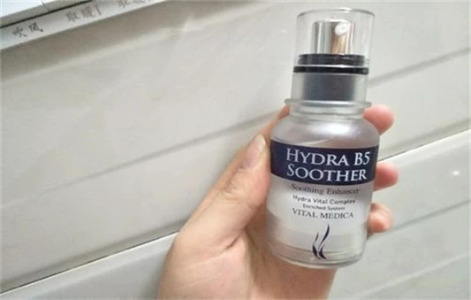 ahc玻尿酸精华怎么样，ahc玻尿酸精华液适合什么年龄 AHC 玻尿酸 精华液 第4张