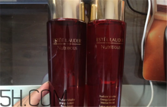 雅诗兰黛红石榴系列哪个好，雅诗兰黛红石榴水真假对比图 雅诗兰黛 雅诗兰黛红石榴系列哪个好 雅诗兰黛红石榴水真假对比图 第3张