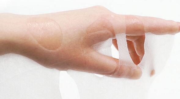 敷面膜的精华不吸收是怎么回事 面膜 面膜精华 美妆 第1张