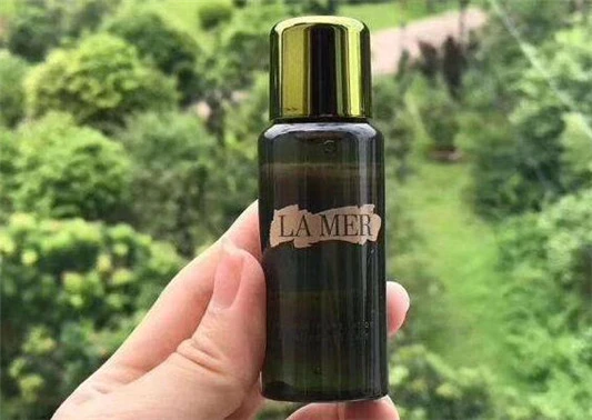 海蓝之谜精粹液会使皮肤变薄吗 海蓝之谜 精粹液 第3张