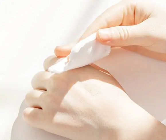 化妆棉薄的好用还是厚的好 化妆棉 化妆棉用法 美妆 第3张