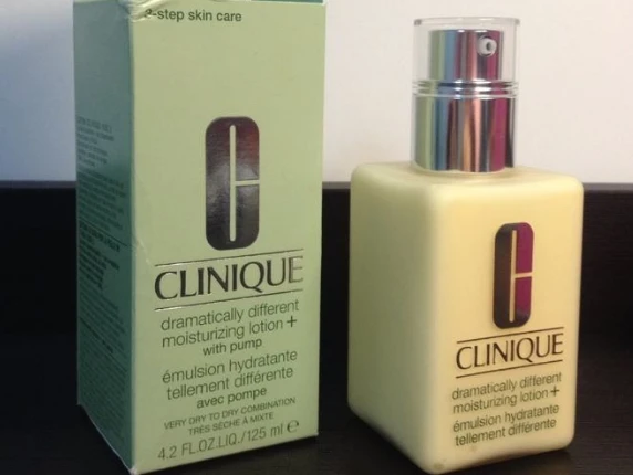 倩碧黄油有油和无油的区别 倩碧黄油 第5张 倩碧黄油有油和无油的区别 倩碧黄油 第5张