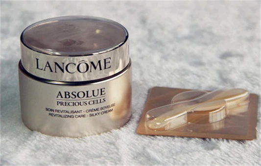 兰蔻菁纯面霜怎么样，兰蔻菁纯面霜适合年龄 兰蔻 面霜 保湿面霜 第4张