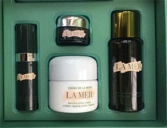 海蓝之谜精粹液能淡斑吗 海蓝之谜 精粹液 第4张 海蓝之谜精粹液能淡斑吗 海蓝之谜 精粹液 第4张