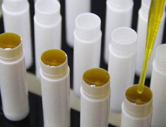 自制唇膏正确配方做法 唇膏 自制唇膏 美妆 第1张 自制唇膏正确配方做法 唇膏 自制唇膏 美妆 第1张