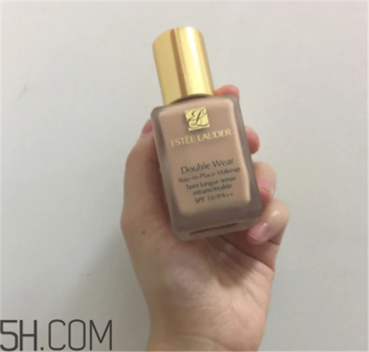 雅诗兰黛持妆粉底液66号适合黄皮吗，真人试色 雅诗兰黛 粉底液 雅诗兰黛持妆粉底液 第4张